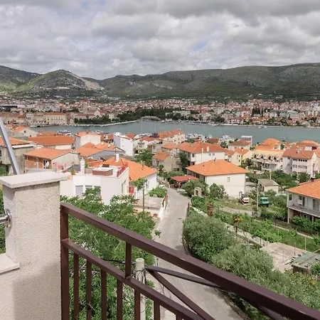 Apartmani Topcic Trogir