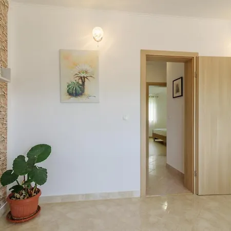 Apartmani Topcic Apartment *